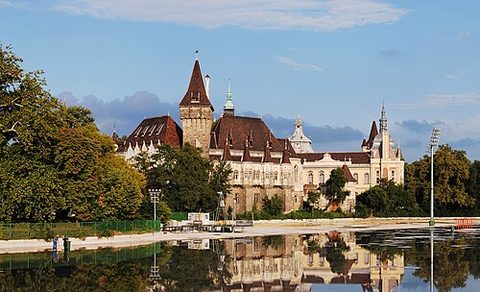 Vajdahunyad Castle, A-tier castle in Hungary
