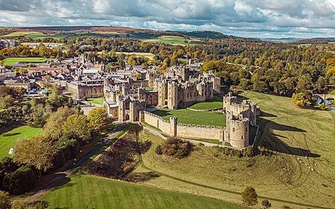 Alnwick Castle, A-tier castle in United Kingdom