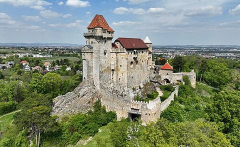 Liechtenstein Castle (Maria Enzersdorf), B-tier castle in Austria