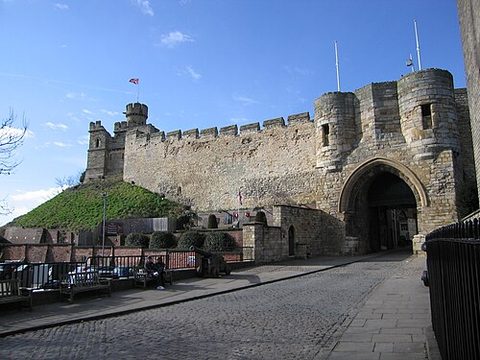 Lincoln Castle, B-tier castle in United Kingdom