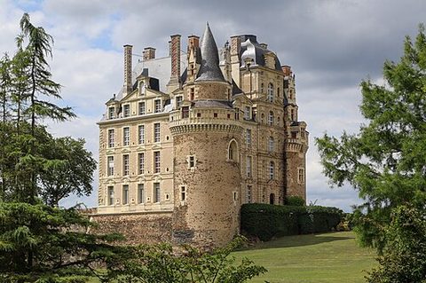 Château de Brissac, A-tier castle in France